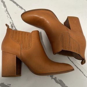 Kelsi Dagger tan booties, slightly worn, size 9,, smoke free home.